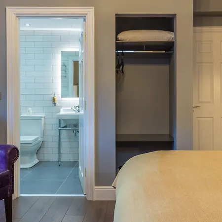 The Gateway 4* Donegal Town