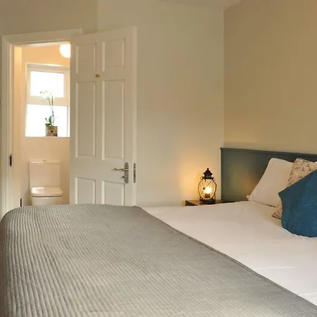 The Gateway Bed & Breakfast 3*