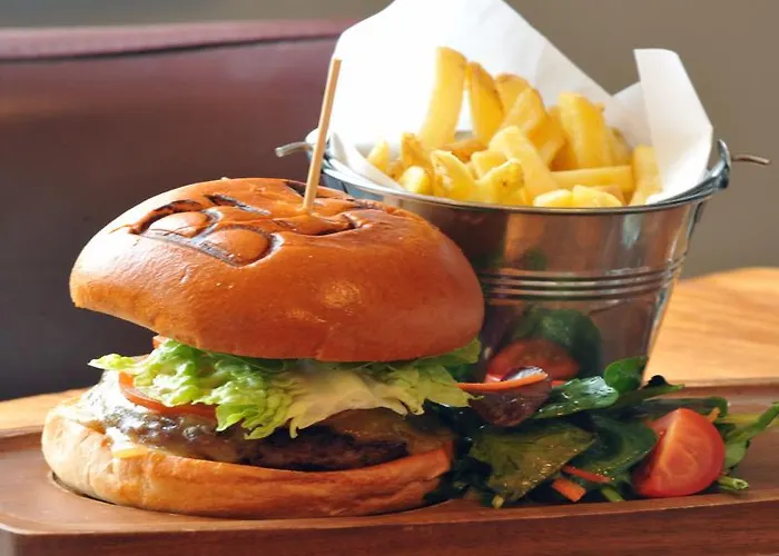 The Gateway Bed & Breakfast 4*